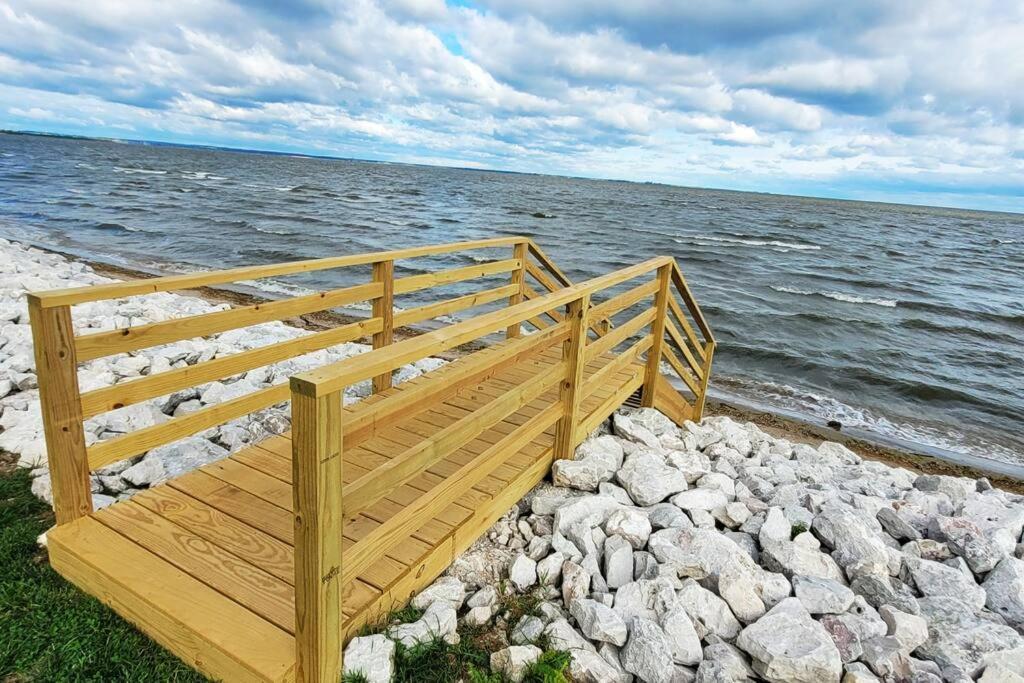 Waterfront Cottage Near Lambeau And Door County! Green Bay Zewnętrze zdjęcie